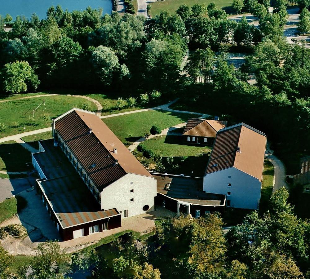 Hotel Vallee Bleue Montalieu-Vercieu Kültér fotó