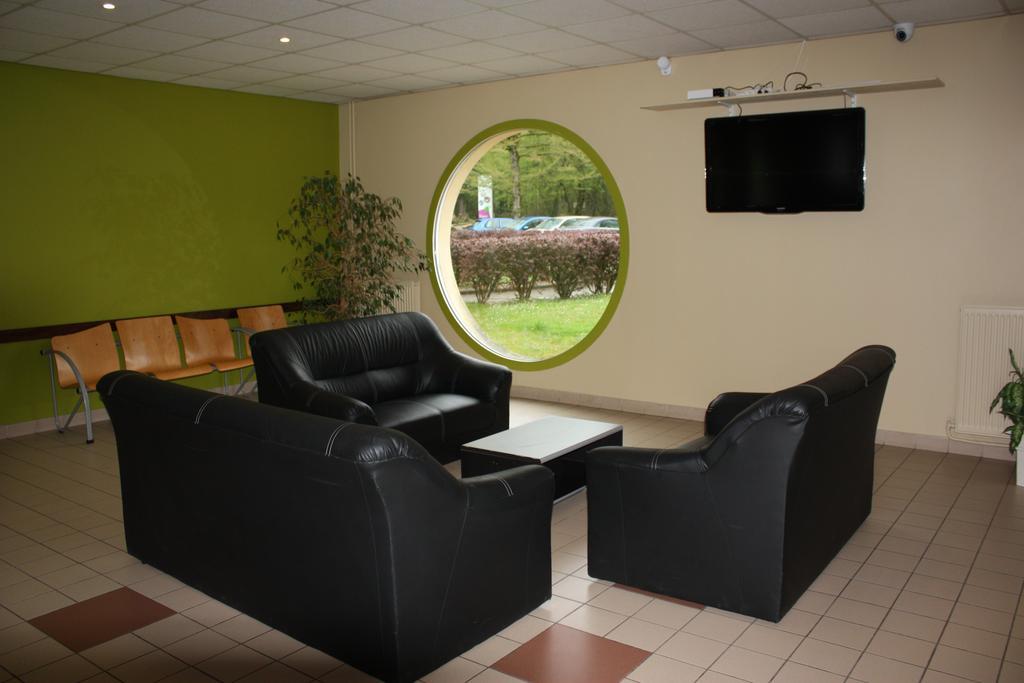 Hotel Vallee Bleue Montalieu-Vercieu Kültér fotó
